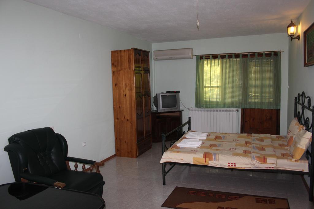 Guest House Chinarite Sandanski Pokój zdjęcie